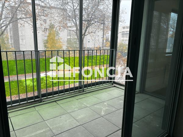 Location Appartement 2 pièces 59.6 m² - 3 RUE DE CRACOVIE Orleans La Source 45100