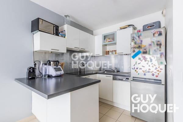 À vendre : Appartement 1 pièce à PARAY VIEILLE POSTE - CALME ET LUMINEUX