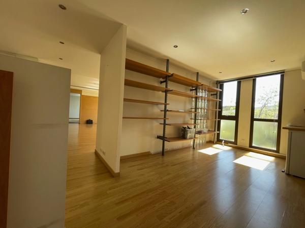 Grand Bureau 116m2 à vendre MOUGINS (06) - libre de suite