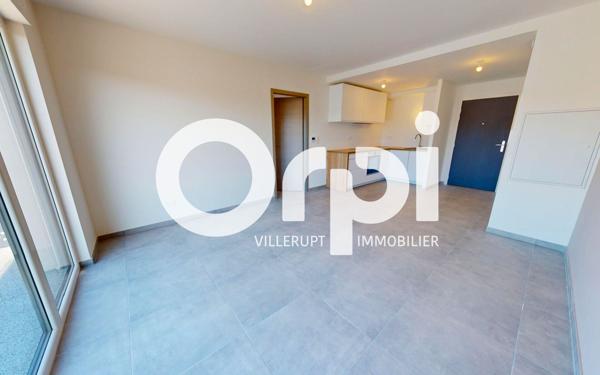 Appartement à vendre    2 pièces • 44 m2 Mont-Saint-Martin