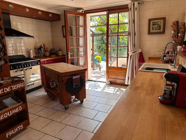 Maison familiale 160 m² hab. - Garage - Sous-Sol - Piscine