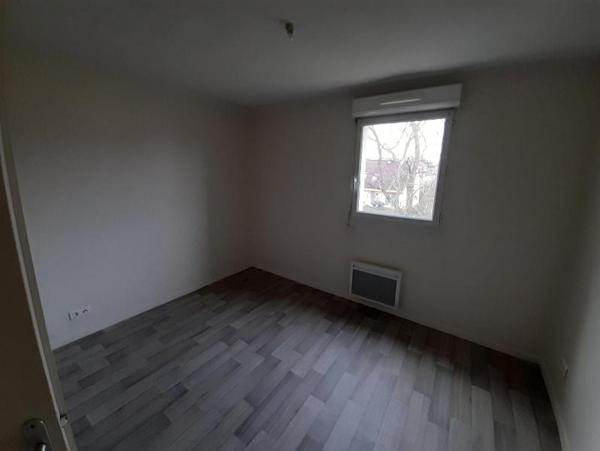 Appartement à louer 2 pièces 53.6m²