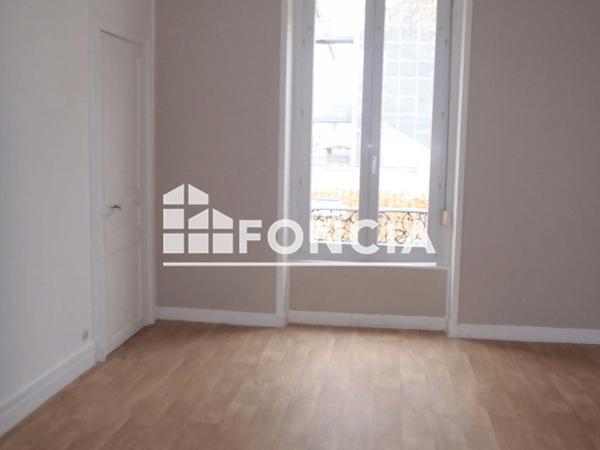 Location Appartement 2 pièces 47.3 m² - 1 RUE RUINART DE BRIMONT Reims 51100