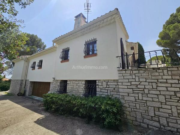Vente                                                      Villa
                        
                     5 pièces                      140 m2                     à Saint-Raphaël