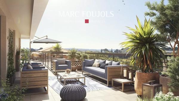 Vallauris/Golfe Juan 3 pièces avec grande terrasse, 2 parkings et piscine