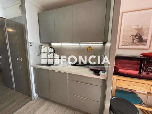 Location Studio meublé 22.56 m² - CANNES VERRERIE Cannes La Bocca 06150
