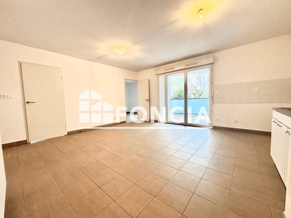 Location Appartement 3 pièces 60.6 m² - 70 BOULEVARD BAUCHIERE Toulon 83000
