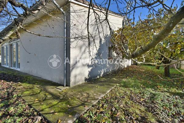 Vente Maison 4 pièces 120 m2 à Saint-Sulpice-la-Pointe