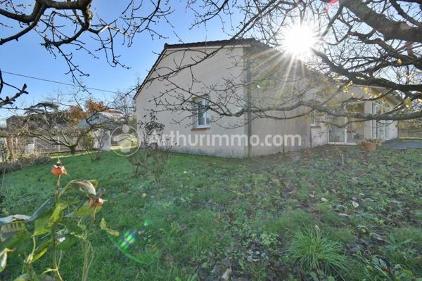 Vente Maison 4 pièces 120 m2 à Saint-Sulpice-la-Pointe