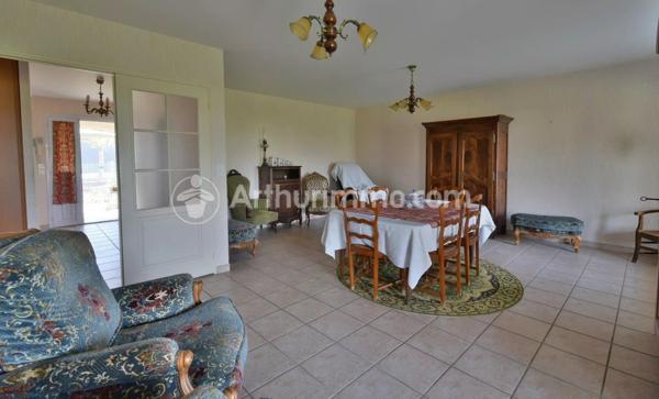 Vente Maison 4 pièces 120 m2 à Saint-Sulpice-la-Pointe