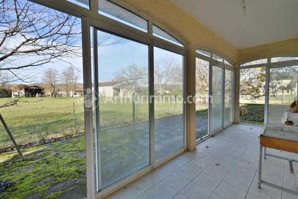 Vente Maison 4 pièces 120 m2 à Saint-Sulpice-la-Pointe
