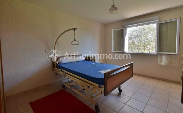 Vente Maison 4 pièces 120 m2 à Saint-Sulpice-la-Pointe