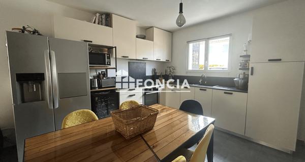 Location Maison 3 pièces 59.89 m² - Châteaurenard 13160