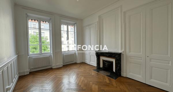 Location Appartement 3 pièces 101.62 m² - Lyon 69006