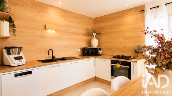 Maison à vendre 6 pièces 200 m² Caromb