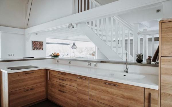 Maison à vendre    6 pièces •  Bouillante