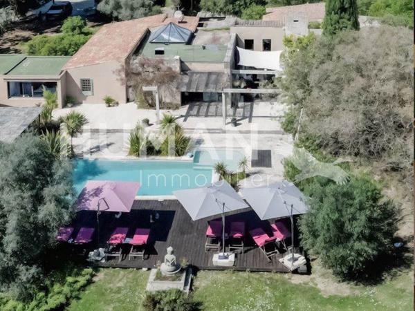 Maison à vendre |  Aix-en-Provence |  10 pièces | 273 m²