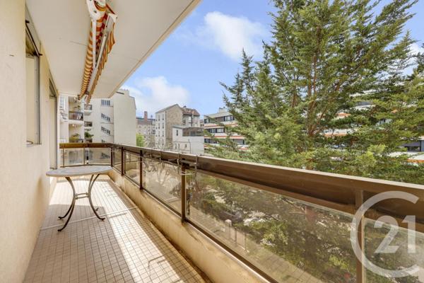Appartement F2 à vendre  2 pièces - 47,52 m2 ISSY LES MOULINEAUX - 92