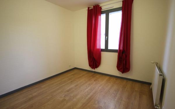 Appartement à louer    2 pièces •  Orthez