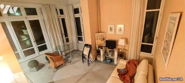 2 pièces dans immeuble de caractère