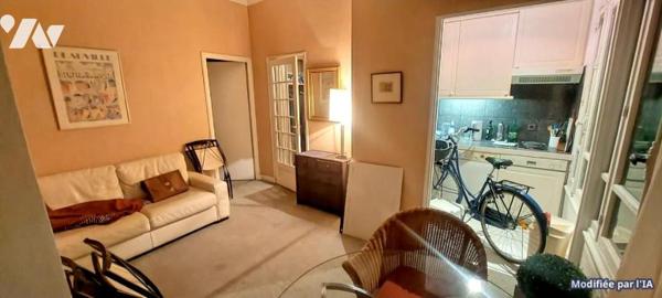 2 pièces dans immeuble de caractère