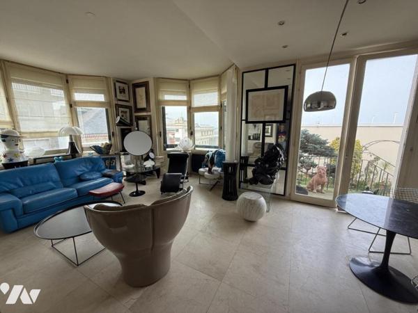 VENTE EN VIAGER APPARTEMENT HYPER CENTRE DINARD VUE MER JARDIN PRIVATIF PLACE DE PARKING EN SOUS SOL