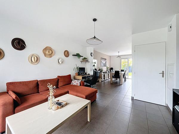 Maison de ville 4 pièces à vendre à Puilboreau - Bon état, jardin et garage