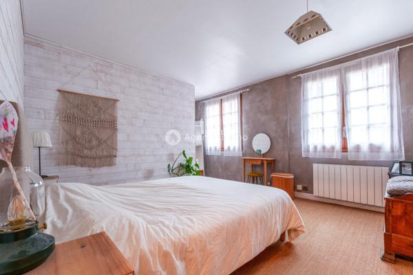 À vendre - Maison traditionnelle, 7 pièces située à Monts (37260)