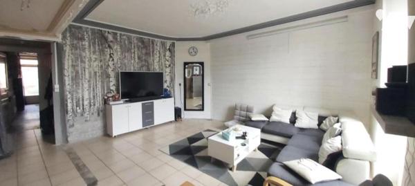 Maison de ville sise à SAINT MAMMES