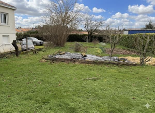 Maison  7 pièce(s)  5 chambre(s)  143 m²