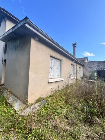 Grande maison avec potentiel ? idéal famille ou projet locatif à La Tour-du-Pin