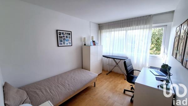 Appartement à vendre 4 pièces 75 m² Le Chesnay-Rocquencourt