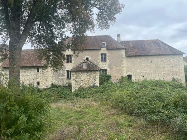 86270 LA ROCHE POSAY ensemble immobilier LA ROCHE POSAY