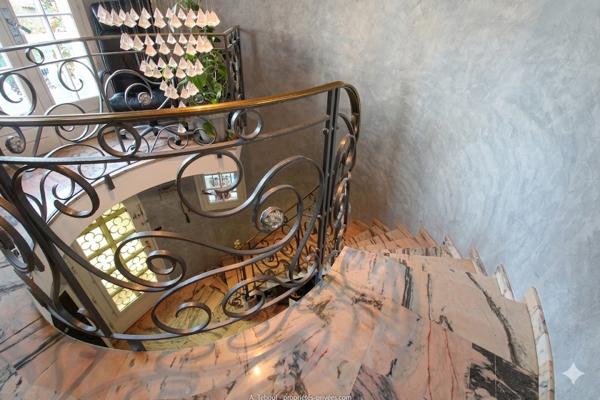 Coup de coeur : Villa familiale d'exception de 210m² - 5 chambres - Piscine -et jardin - Bron Les Genets