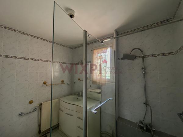 A VENDRE MAISON AVEC TERRAIN VALENCE 26000 , Valence