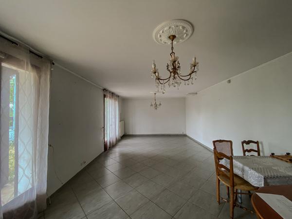 A VENDRE MAISON AVEC TERRAIN VALENCE 26000 , Valence