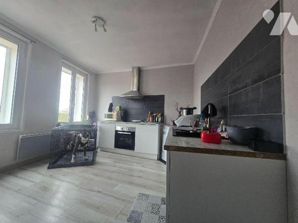 Immeuble à Vente à Anzin (59410) en Nord (59)

Venez découvrir cet immeuble de rapport compre...