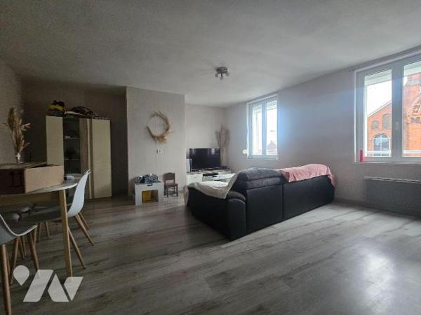 Immeuble à Vente à Anzin (59410) en Nord (59)

Venez découvrir cet immeuble de rapport compre...