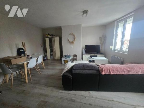 Immeuble à Vente à Anzin (59410) en Nord (59)

Venez découvrir cet immeuble de rapport compre...