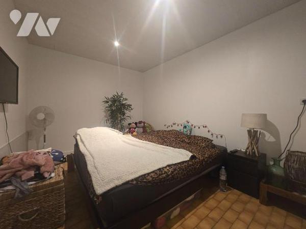 Immeuble à Vente à Anzin (59410) en Nord (59)

Venez découvrir cet immeuble de rapport compre...