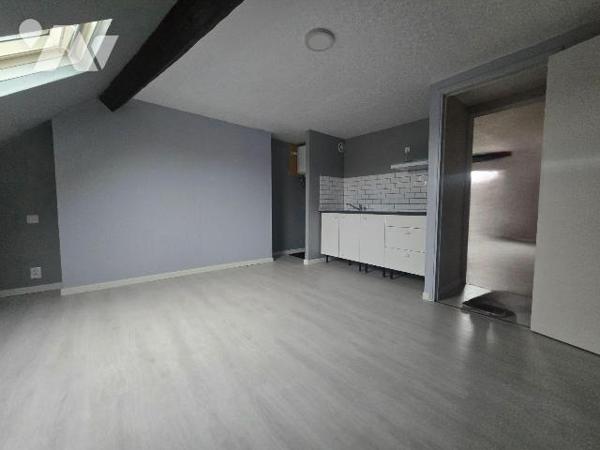 Immeuble à Vente à Anzin (59410) en Nord (59)

Venez découvrir cet immeuble de rapport compre...