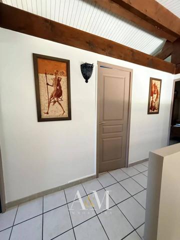 Villa T5 137 m² + garage 18 m² / 746 m² arboré