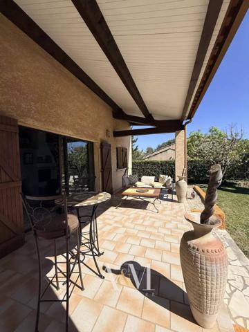 Villa T5 137 m² + garage 18 m² / 746 m² arboré