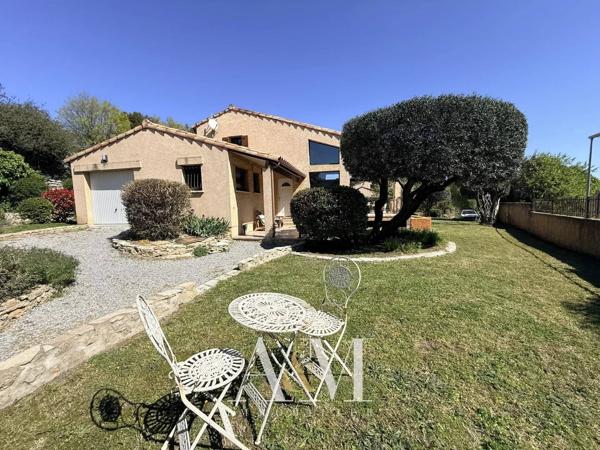 Villa T5 137 m² + garage 18 m² / 746 m² arboré