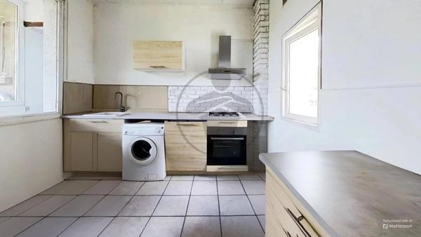 Vente Immeuble 18 pièces 237 m2 à Thil