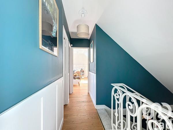 Maison à vendre 10 pièces 250 m² Villenave-d'Ornon