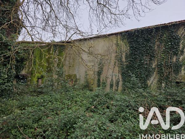 Immeuble à vendre 480 m² Pauillac