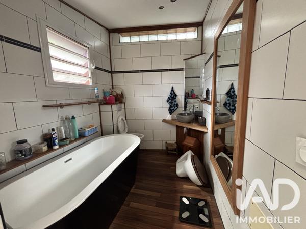 Maison à vendre 4 pièces 120 m² Le Tampon