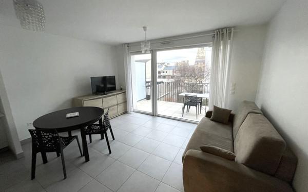 Appartement à vendre    2 pièces • 28 m2 Reims