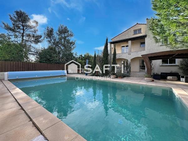 Villa rénovée 278 m²  + T2 Indépendant – Fort potentiel – Piscine